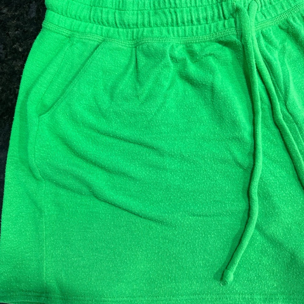 Beyond Yoga On Vacation Short- medium - Picture 3 of 4